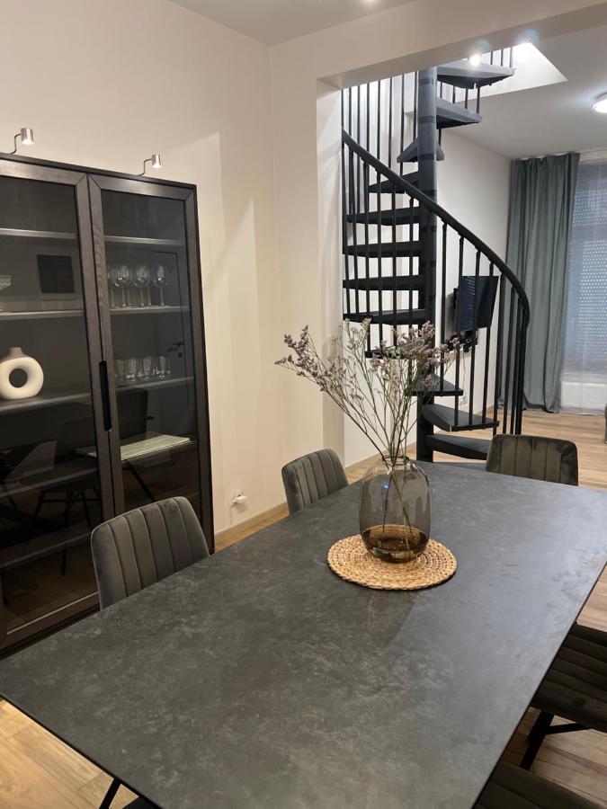 Exclusive Two-Level Apartment With Private Terrace On The Canal Βρυξέλλες Εξωτερικό φωτογραφία