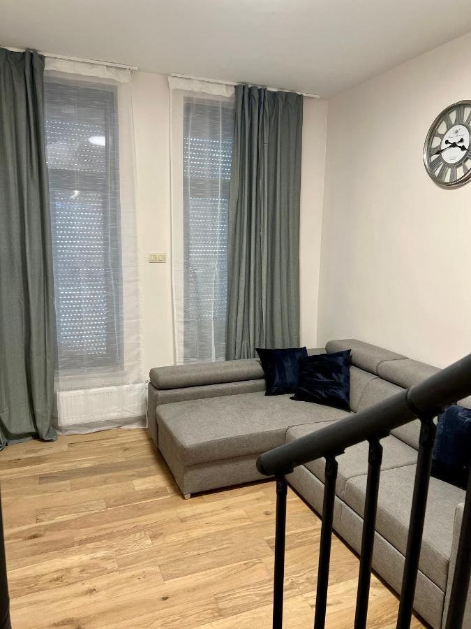 Exclusive Two-Level Apartment With Private Terrace On The Canal Βρυξέλλες Εξωτερικό φωτογραφία
